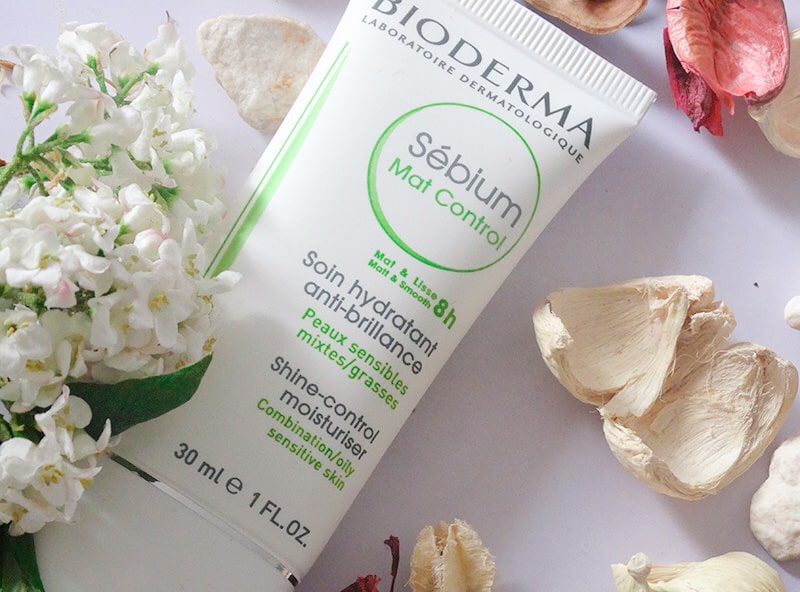 In this hot weather, it's great to use Bioderma Sebium Mat Control moisturizer for skin with large pores!