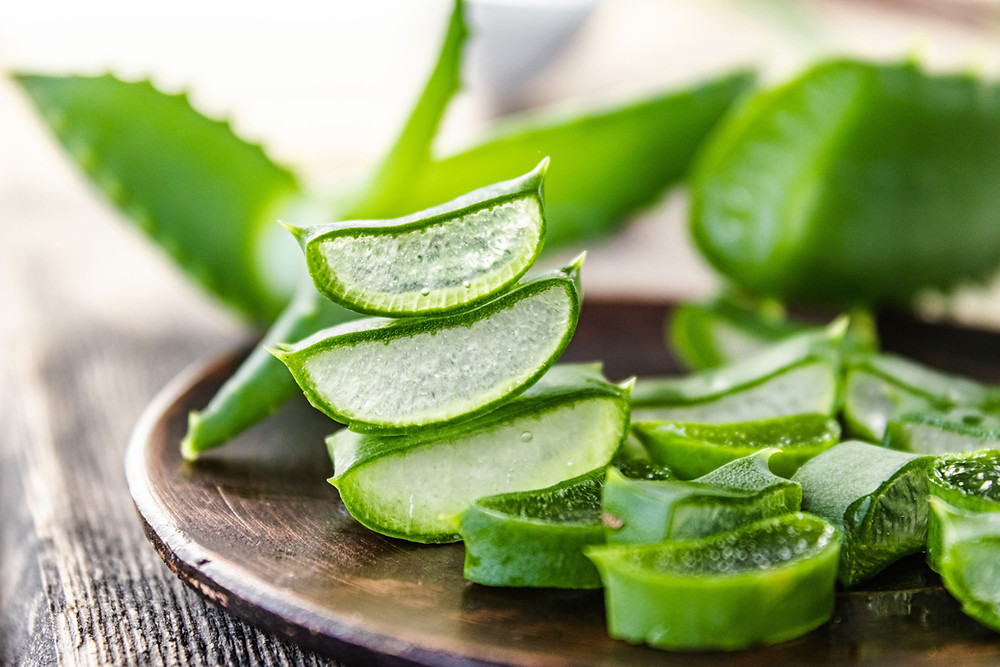 Aloe vera contains many vitamins (A, B, C, E) and some minerals such as sodium, zinc, etc